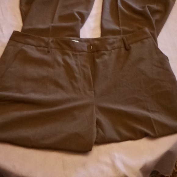 NWT - $39.95 AVENUE Woman's Charcoal Gray Wide Leg Pants Size 18 - Picture 8 of 9
